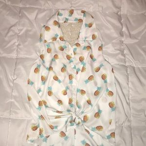 SUPER CUTE PINEAPPLE SHIRT